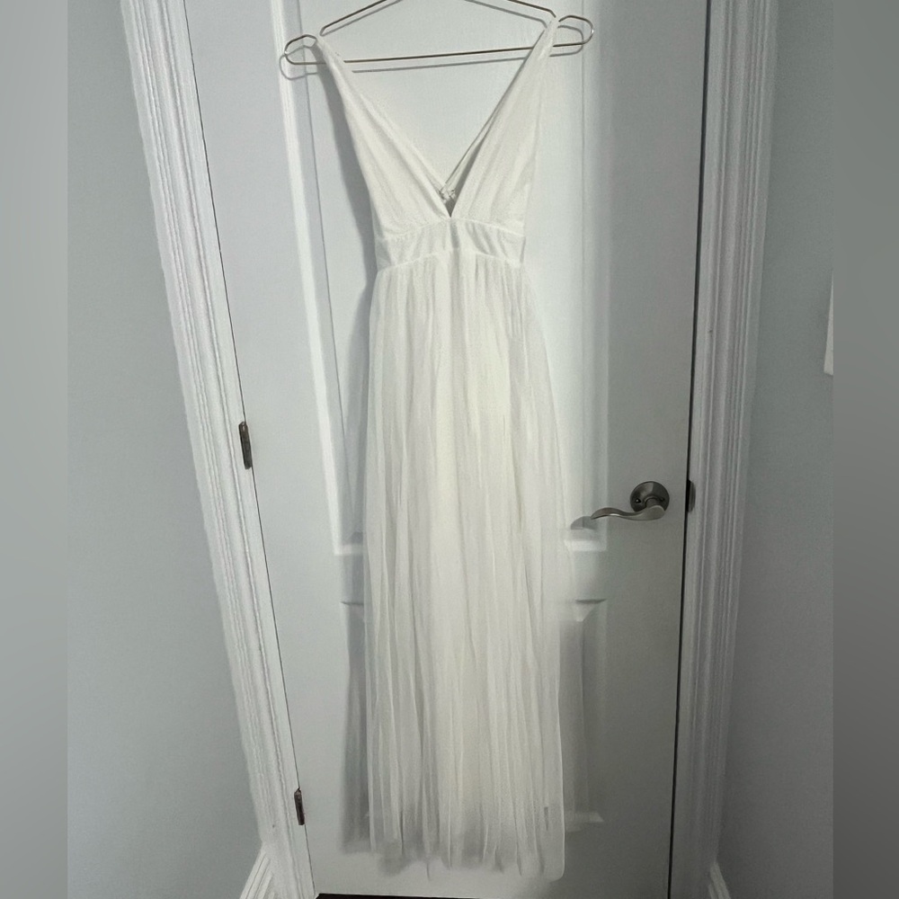 Chic White Maxi Dress